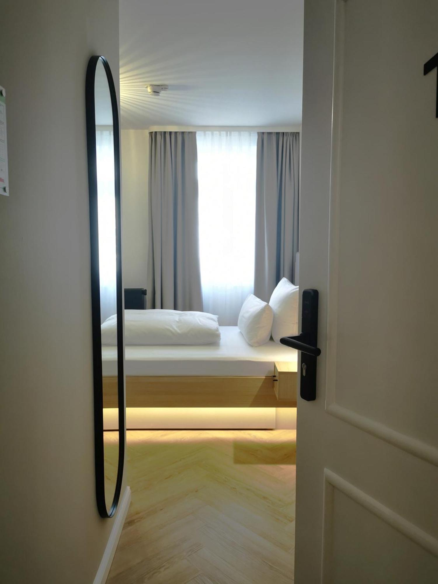 Hotel Wuerttemberger Hof 오흐린겐 외부 사진