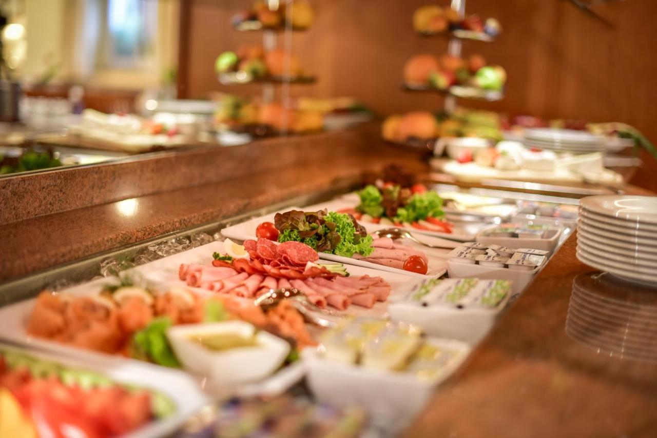 Hotel Wuerttemberger Hof 오흐린겐 외부 사진